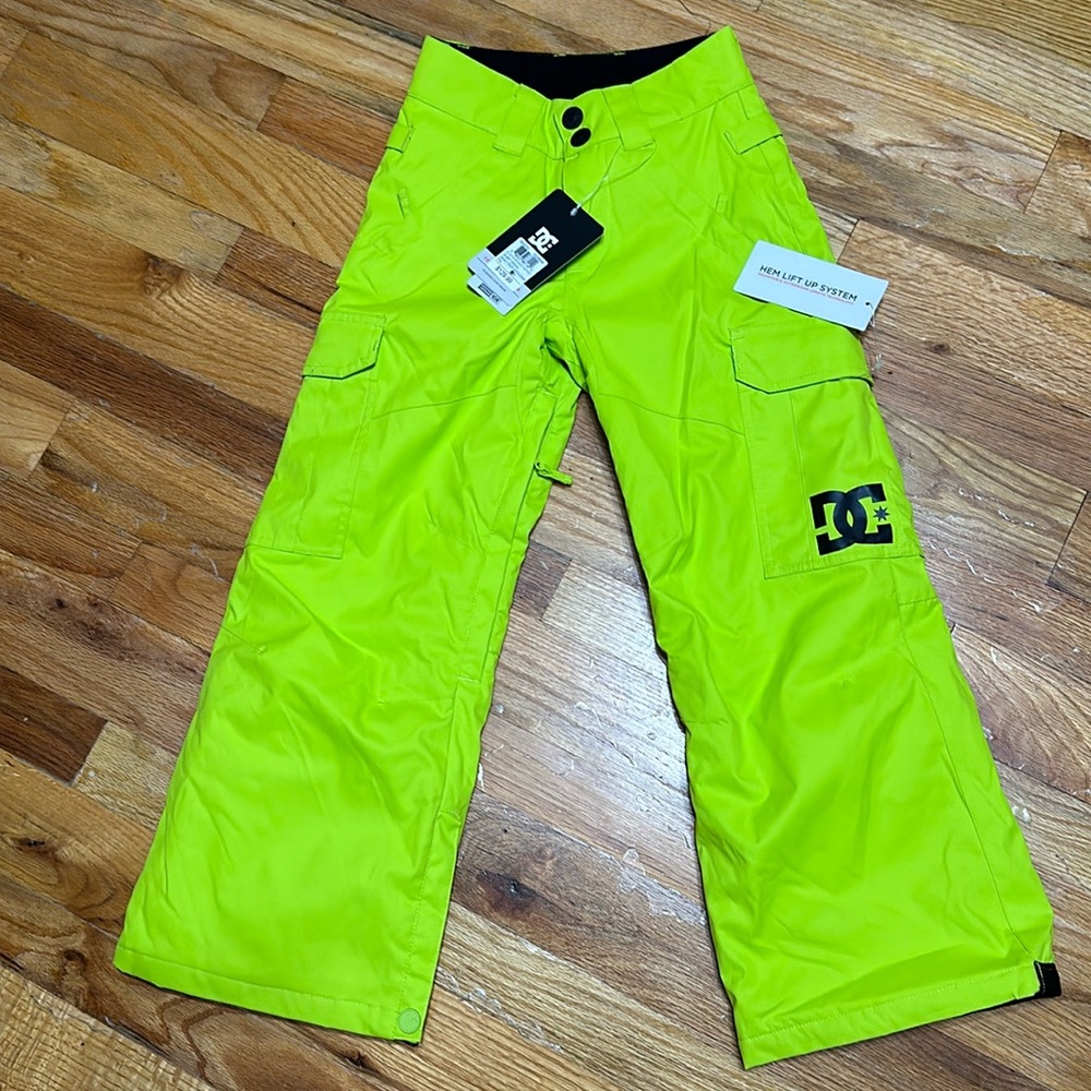 NWT DC USA dcshoecousa snowboarding pants snow pants kids boys lime green neon